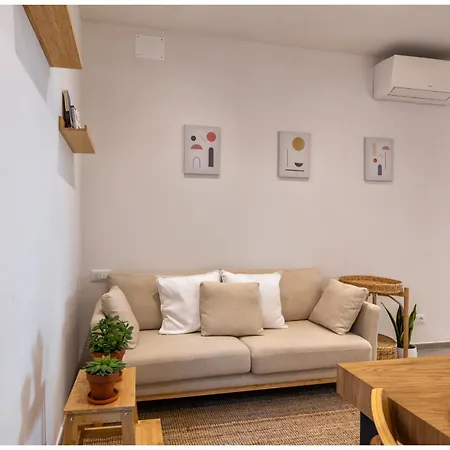 Nel Cuore Di - Estia Apartment *