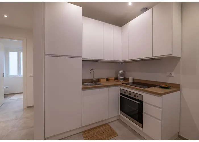 Nel Cuore Di - Estia Apartman *