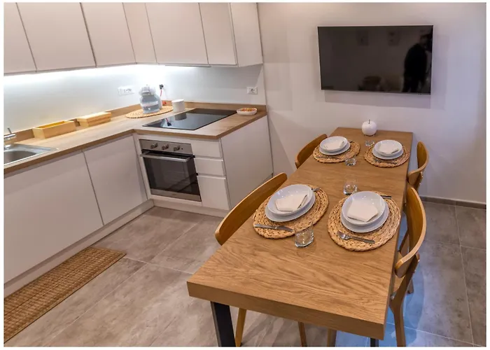 Nel Cuore Di - Estia Apartman *